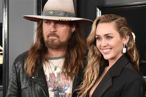 Miley Cyrus Addresses Billy Ray Estrangement Rumors, Calls Mom Tish ‘My Hero’