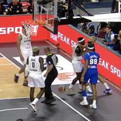Evan Fournier chokes Dennis Schroder during ugly fight in France-Germany game