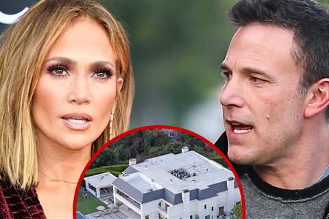 Jennifer Lopez, Ben Affleck Selling Art From Marital Home