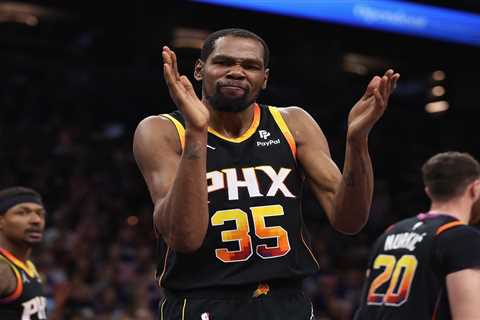 Kevin Durant blasts ‘lies’ surrounding Suns trade rumors: ‘Just make up s–t’