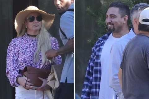 Britney Spears Hangs With Ex Paul Soliz Despite Announcing Single Status