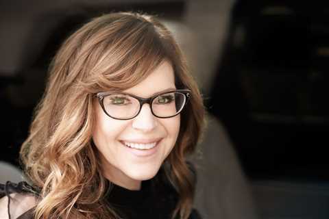 Lisa Loeb to Keynote Guild of Music Supervisors’ 2024 State of Music in Media Conference