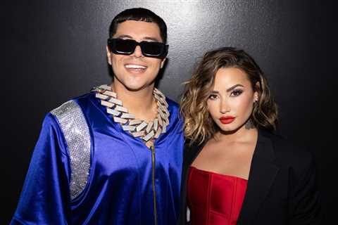 Demi Lovato, Grupo Firme Debut ‘Chula’ Live at Austin Concert