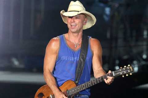 Kenny Chesney Performs Summer Party at Nashville Concert: Best Moments