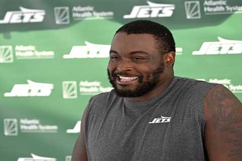 John Simpson confident Jets offensive line is quickly building chemistry