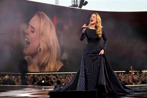 Watch Adele Perform in the Pouring Rain in Munich