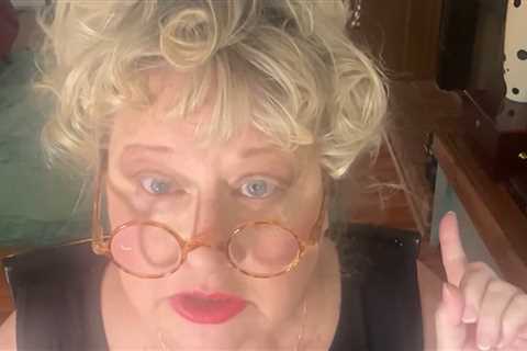 'SNL' Alum Victoria Jackson Diagnosed With Inoperable Tumor