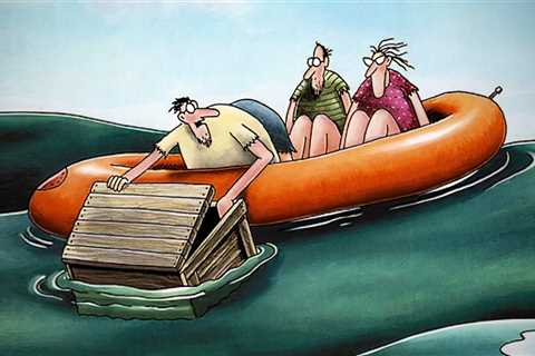 10 Hilarious Far Side Comics Where Characters Are Lost At Sea (From the 1980s)