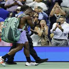 Frances Tiafoe lets semifinal lead slip away in disappointing end at US Open