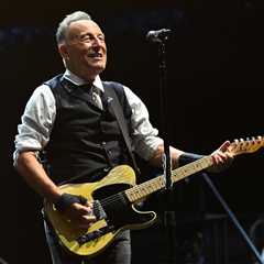 Bruce Springsteen Dusts off Rarities at Asbury Park Concert