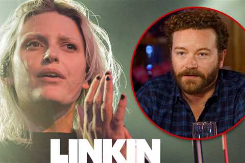 Linkin Park's Lead Singer Appears to Apologize For Danny Masterson Link