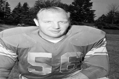 Joe Schmidt, Pro Football Hall of Famer and Lions legend, dead at 92