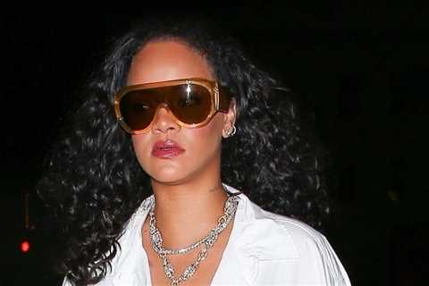 Rihanna is Effortlessly Cool in Casual Look While Grabbing Dinner at Giorgio Baldi