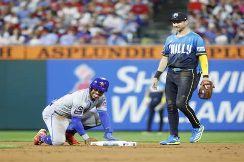 Francisco Lindor returns to Mets lineup after injury scare