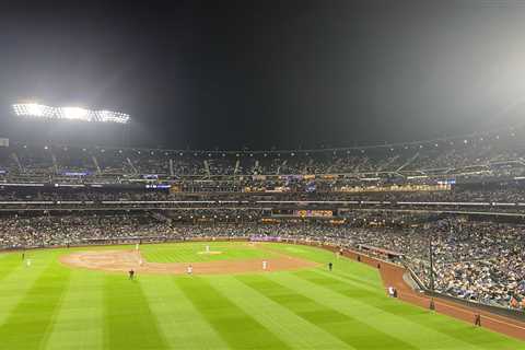 Howie Rose perplexed by weak Mets attendance for massive games