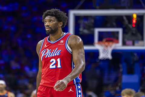 Joel Embiid signing $193 million extension in statement 76ers move