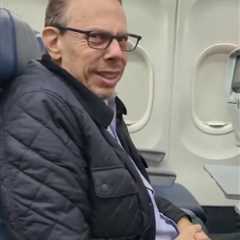 Mets give Howie Rose standing ovation on plane after amazing Pete Alonso home run call