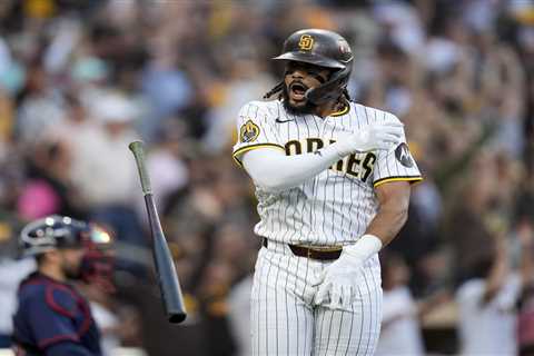 Fernando Tatis hits first homer of 2024 MLB playoffs in electric Padres bat-flip moment