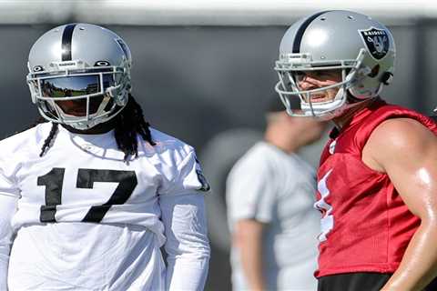 Derek Carr ‘would welcome’ a Davante Adams reunion amid growing trade rumors