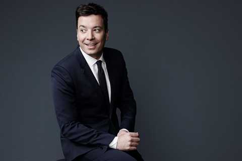 Jimmy Fallon Announces Festive ‘Holiday Seasoning’ Album