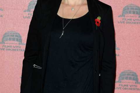 Miranda Hart reveals sweet details of her secret wedding