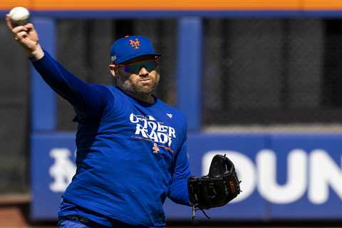 Mets leave Adam Ottavino off NLCS roster as Jeff McNeil returns from injury