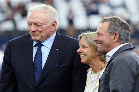 Jerry Jones seemingly threatens to have Dallas radio hosts fired in Cowboys meltdown