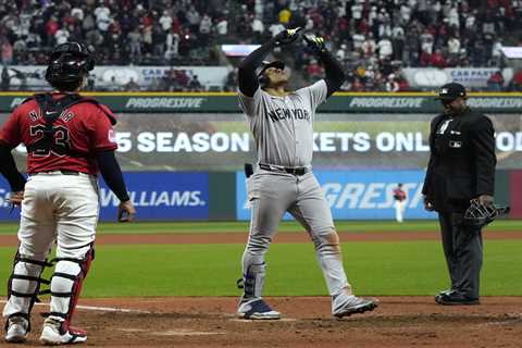 Juan Soto puts Yankees on verge of World Series with signature homer