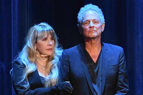 Stevie Nicks: I Gave Lindsey Buckingham '300 Million Chances'