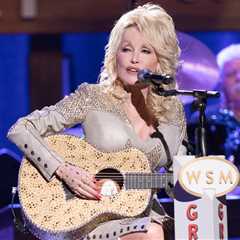 Dolly Parton’s Older Brother David Parton Dies at 82