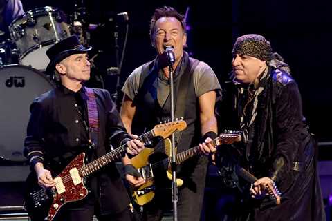 How Bruce Springsteen Dealt With Drugs in the E Street Band