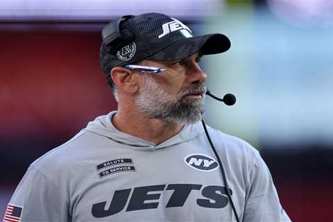 Jets defend Jeff Ulbrich after coach shouldered blame for Cardinals debacle: ‘On all of us’