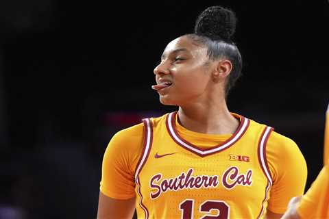 USC’s JuJu Watkins has to prove it against Notre Dame’s guards in first great game of women’s..