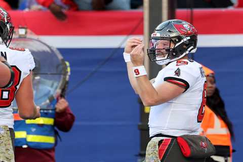 Week 13 NFL player props predictions, odds: Baker Mayfield, Tank Bigsby