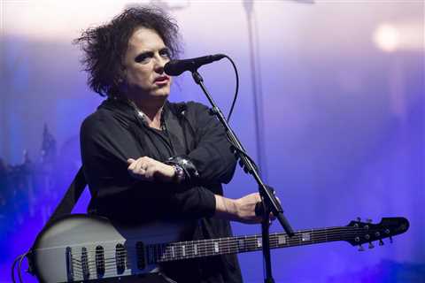 Spinal Tap Moment: Robert Smith’s First Cure Show