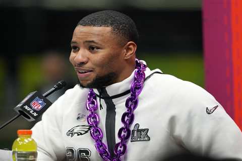 Saquon Barkley takes playful jab at Giants’ QB situation after Jameis Winston’s free agency question