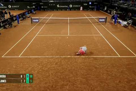 Tennis star Fran Jones, who suffers from rare genetic condition, collapses on court in scary scene