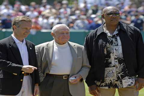 Baseball Hall of Famer Fergie Jenkins believes torpedo bats could lead to higher batting averages