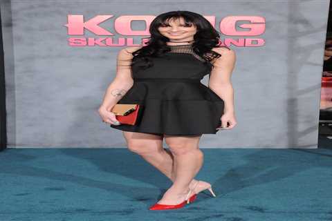 Nepo Baby with Movie Star Dad Releases New Music – Can You Guess Her Hollywood A-List Parent?