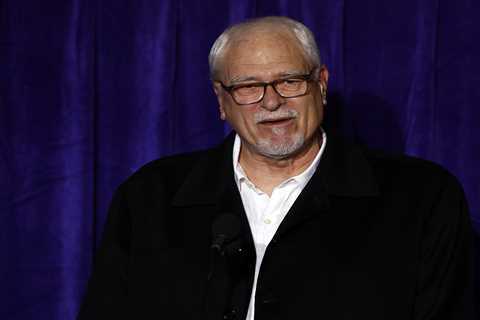 Phil Jackson criticizes NBA for Easter Sunday scheduling decision in rare post