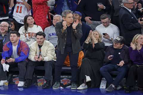Jonas Brothers, Timothée Chalamet take in Knicks-Pistons Game 2