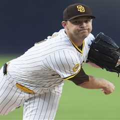 Padres have their pick of pair of free agent starters