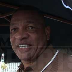 Doc Rivers Says He Talks To Giannis 'All The Time' Amid Bucks Future Uncertainty