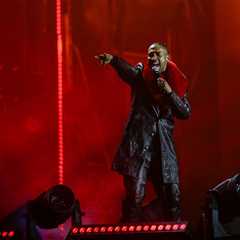 Don Omar Wraps Sueños Festival With Crowd-Pleasing Set