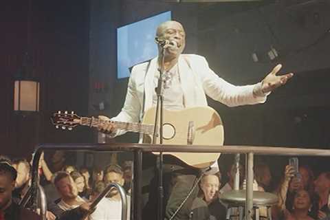 Seal Serenades Daughter at Her 21st Birthday Party in Miami