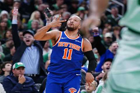 Knicks use furious rally to stun Celtics in Game 1 overtime thriller