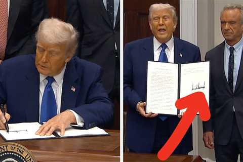 One Handwriting Expert Spotted Something Very Telling With Donald Trump's Use Of Straight Lines In..