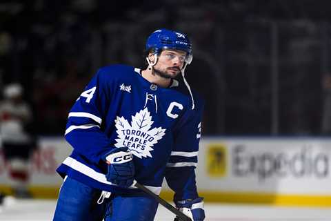 Maple Leafs fans turn on Auston Matthews in ugly playoff loss