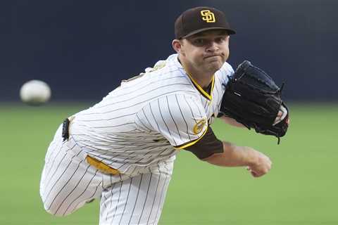Padres have their pick of pair of free agent starters