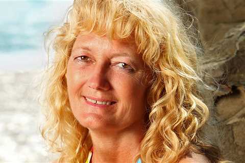 'Survivor: Nicaragua' Contestant Jane Bright Dead at 71